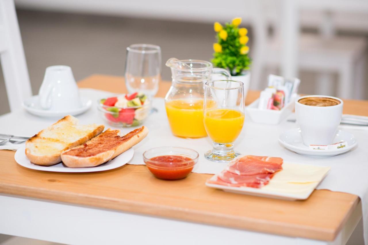 Hotel Faro De Финистере Екстериор снимка