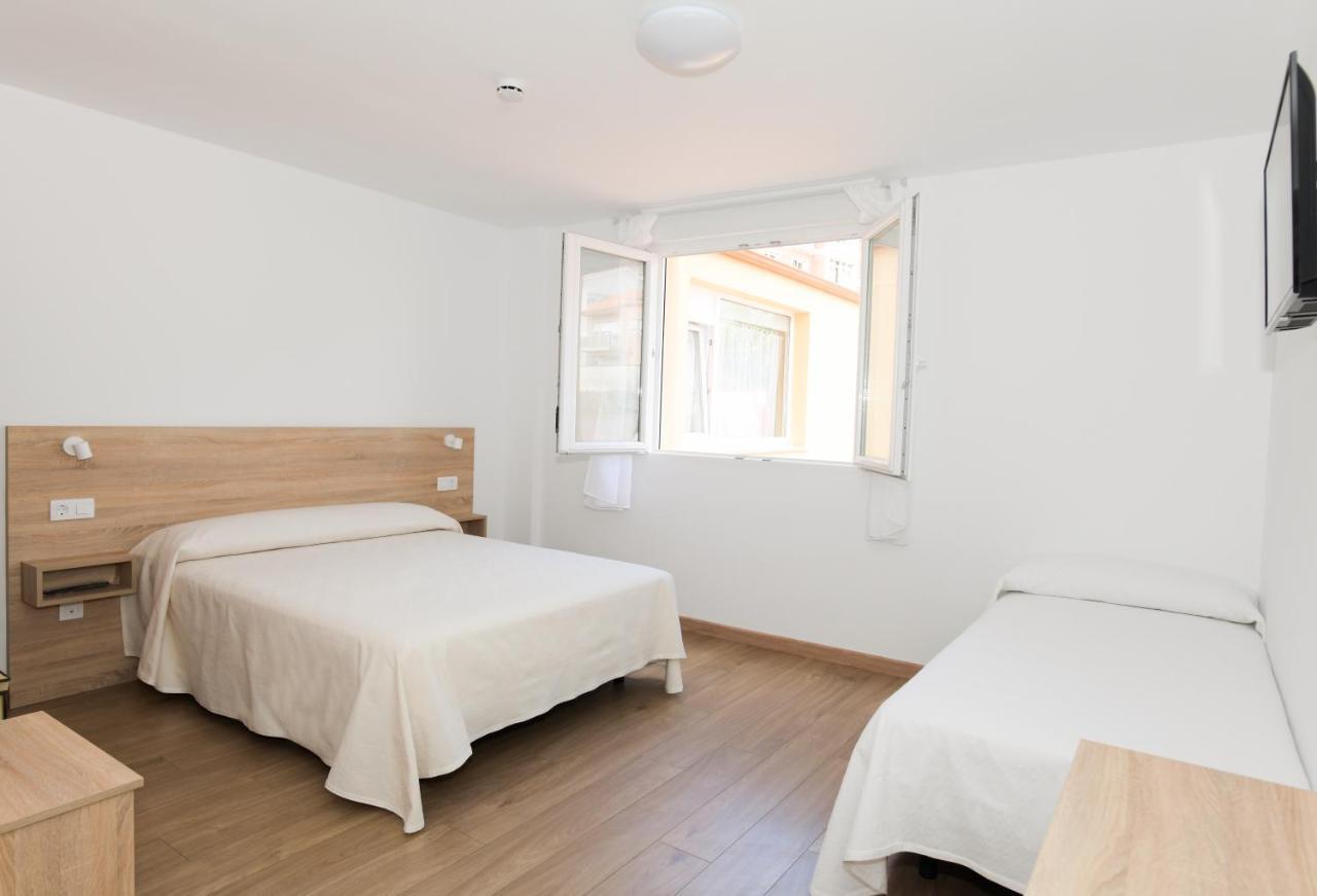 Hotel Faro De Финистере Екстериор снимка