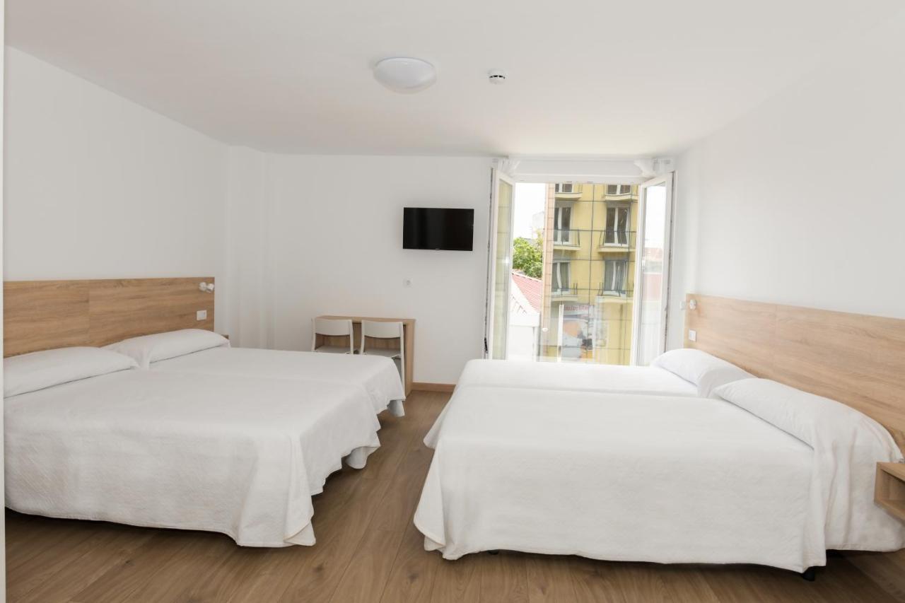 Hotel Faro De Финистере Екстериор снимка