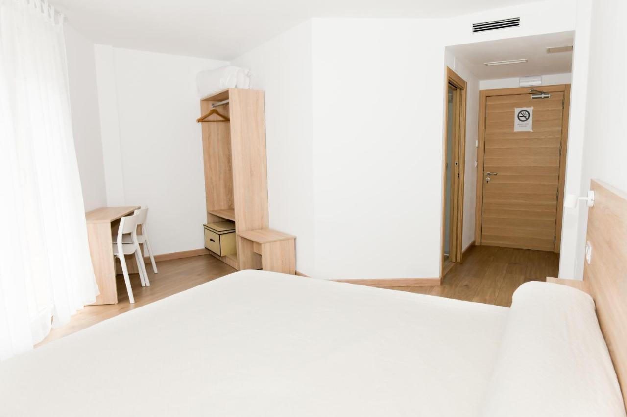 Hotel Faro De Финистере Екстериор снимка