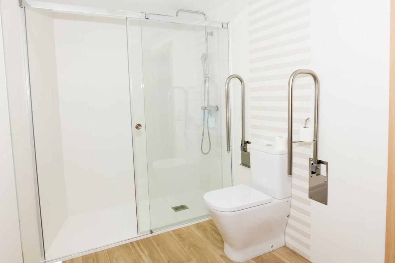 Hotel Faro De Финистере Екстериор снимка